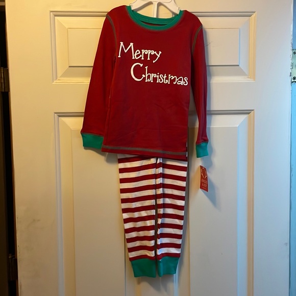 Christmas jammies. 3T. New with tags - Picture 1 of 4